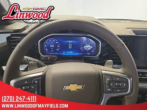 New 2026 Chevrolet Silverado 1500 LTZ w/ LTZ Premium Package AWD/4WD image 24