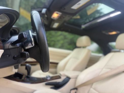 Used 2012 BMW 335i xDrive Coupe image 32