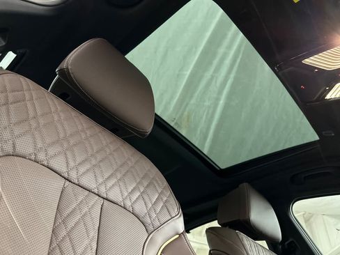 Used 2023 BMW M550i xDrive w/ Executive Package image 16