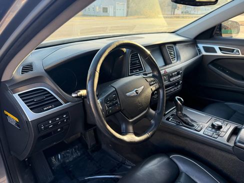 Used 2015 Hyundai Genesis 3.8 w/ Option Group 04 image 26