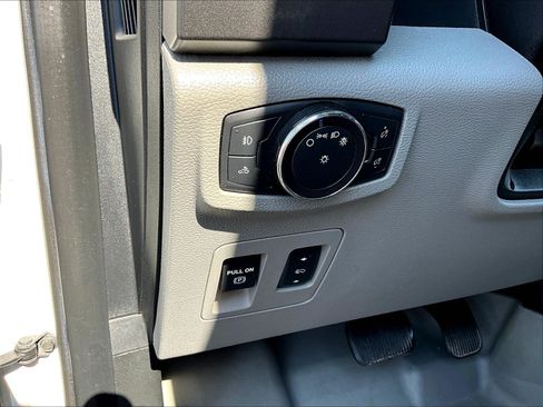 Used 2019 Ford F150 XLT w/ Equipment Group 301A Mid AWD/4WD image 38