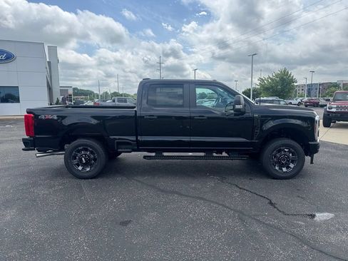 New 2026 Ford F250 XL w/ STX Appearance Package AWD/4WD image 2
