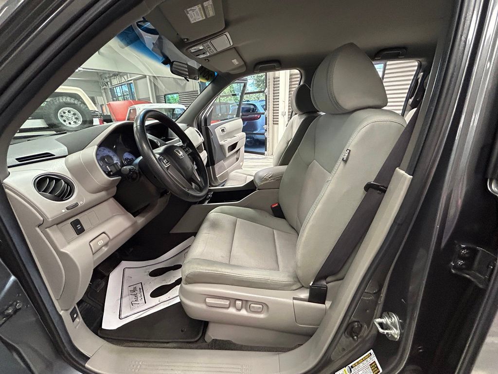 Used 2011 Honda Pilot EX image 51