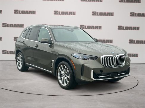 New 2026 BMW X5 xDrive50e w/ Executive Package image 7