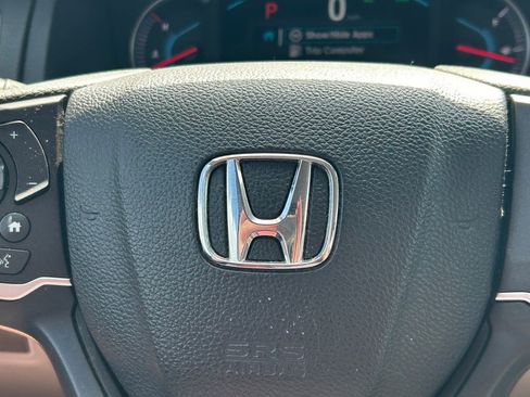 Used 2021 Honda Pilot EX image 36