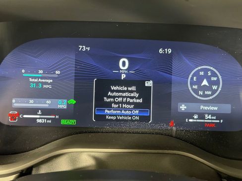 Used 2025 Toyota Sienna Platinum image 27