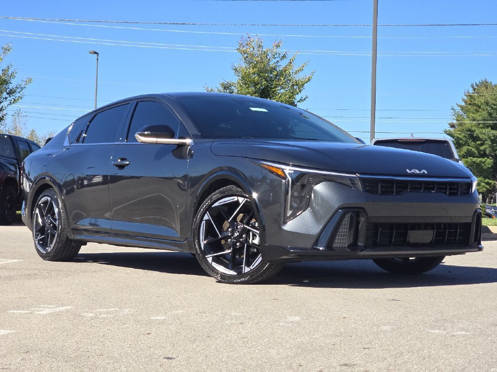 Used 2026 Kia K4 GT-Line FWD image 1