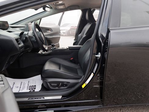 Certified 2024 Toyota Prius XLE image 41