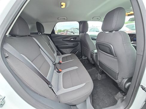 Used 2025 Chevrolet TrailBlazer LT w/ Driver Confidence Package AWD/4WD image 33