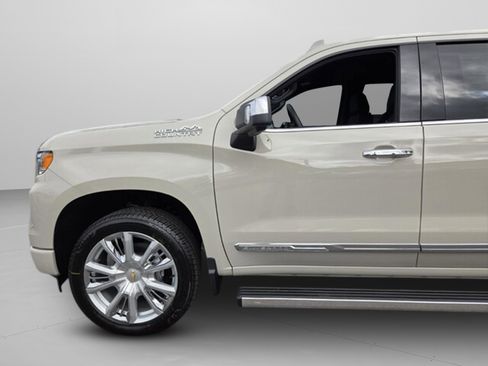 New 2026 Chevrolet Silverado 1500 High Country image 25