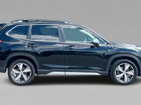 Used 2020 Subaru Forester Touring AWD/4WD image 9