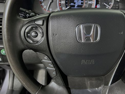Used 2013 Honda Accord Sport image 19