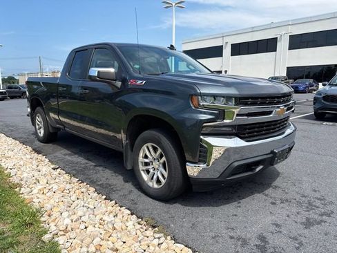 Used 2019 Chevrolet Silverado 1500 LT w/ All-Star Edition AWD/4WD image 8