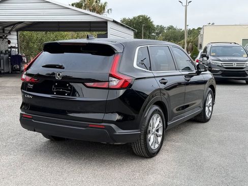 Used 2023 Honda CR-V EX image 5