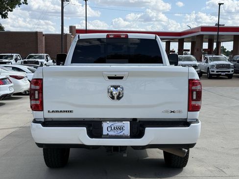 Used 2024 RAM 2500 Laramie AWD/4WD image 5