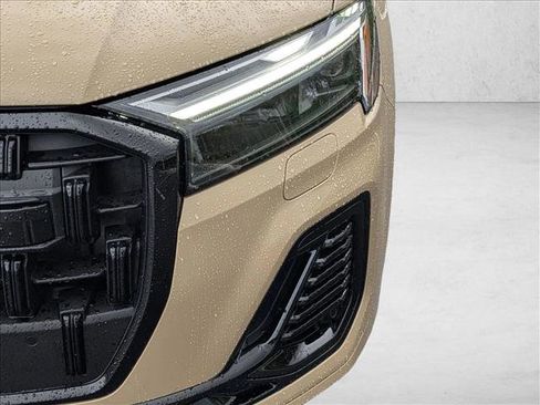 Used 2025 Audi Q7 2.0T Premium Plus w/ Premium Plus Package image 9