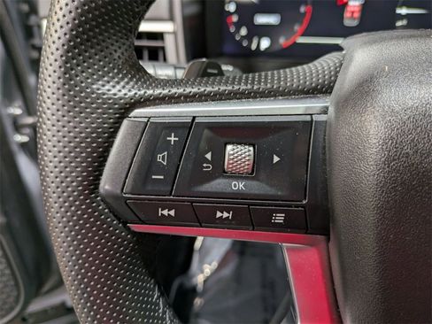 Used 2025 Mitsubishi Outlander SEL image 19