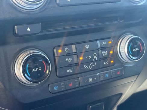 Used 2020 Ford F250 XL w/ STX Appearance Package AWD/4WD image 23