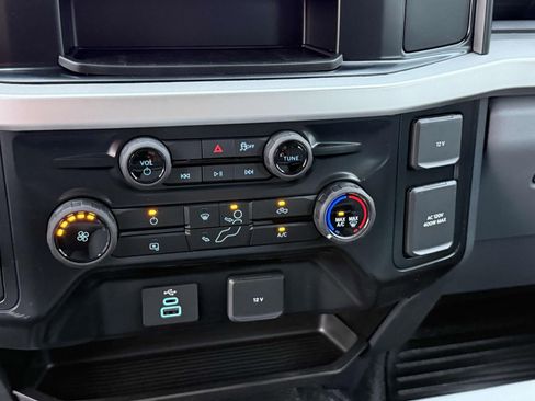New 2025 Ford F550 4x4 Crew Cab Super Duty image 15