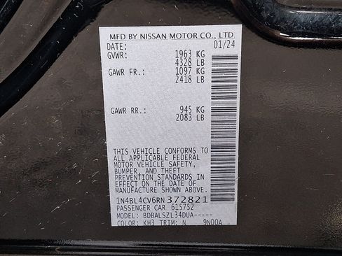 Used 2024 Nissan Altima 2.5 SR FWD image 26