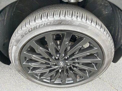 Used 2025 Hyundai Santa Fe Calligraphy image 20