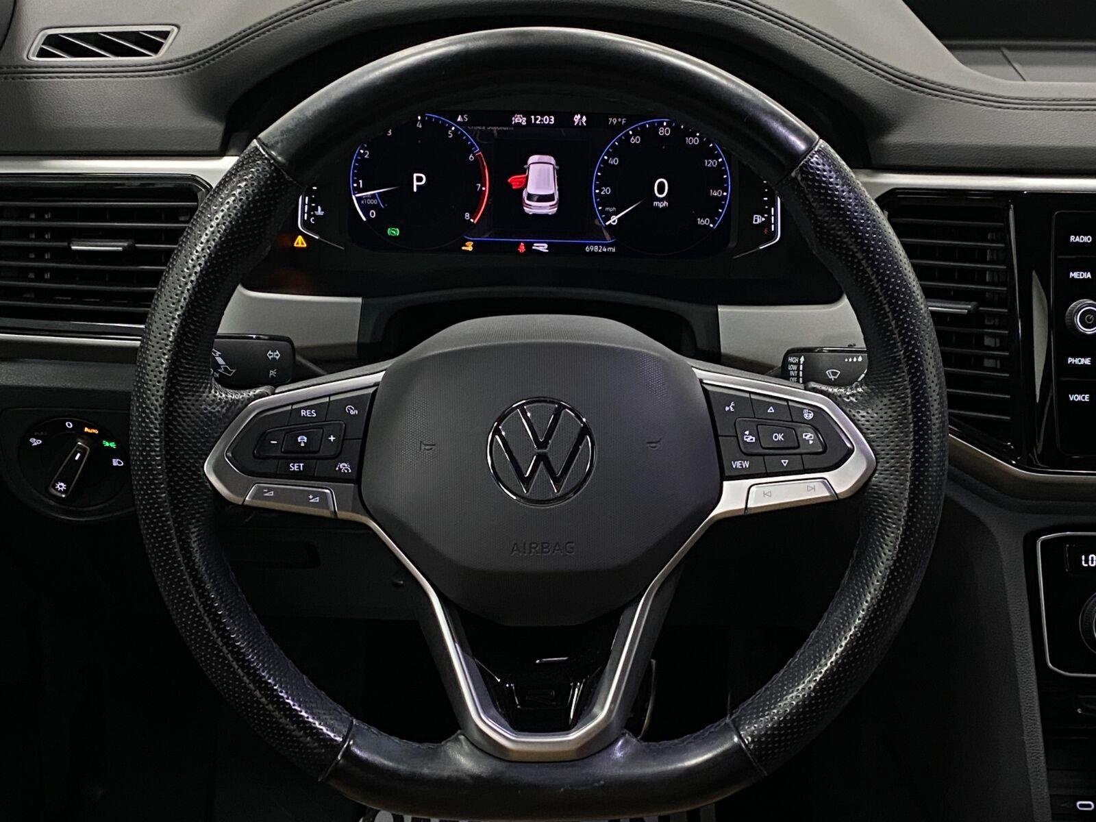 Used 2021 Volkswagen Atlas Cross Sport SEL Premium R-Line AWD/4WD image 16