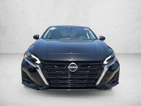 Certified 2025 Nissan Altima 2.5 S FWD image 2