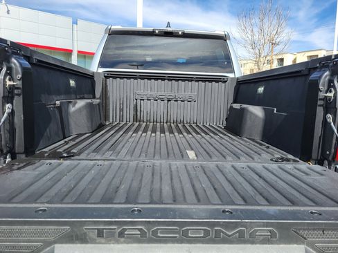 Certified 2024 Toyota Tacoma TRD Off-Road image 20