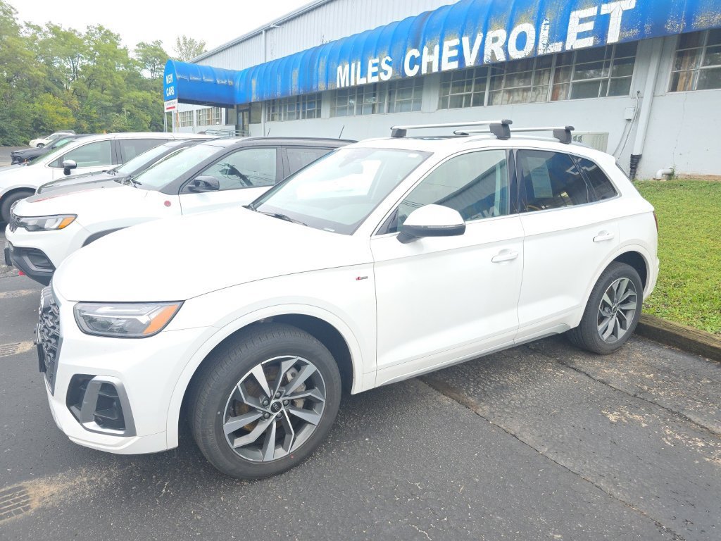 Used 2024 Audi Q5 2.0T Premium Plus AWD/4WD image 2