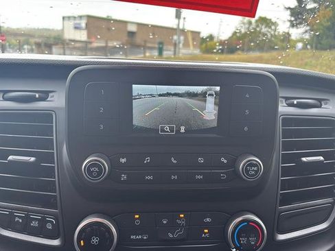 Certified 2023 Ford Transit 150 Low Roof image 21