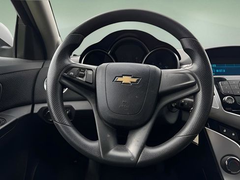 Used 2013 Chevrolet Cruze LT FWD image 20