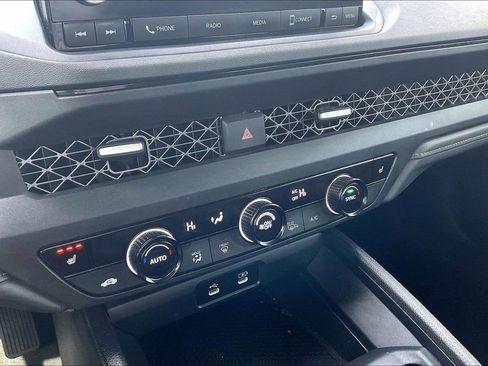 Used 2023 Honda Accord EX image 17