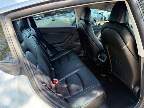 Used 2019 Tesla Model 3 Long Range AWD/4WD image 17