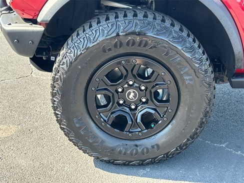 Certified 2021 Ford Bronco First Edition image 11