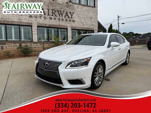 Used 2015 Lexus LS 460 L RWD image 2