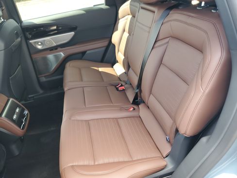 New 2026 Lincoln Nautilus Reserve AWD/4WD image 33