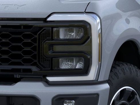 New 2026 Ford F250 Lariat w/ Tremor Off-Road Package image 18