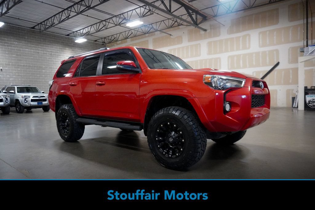 Used 2016 Toyota 4Runner Trail Premium AWD/4WD image 1