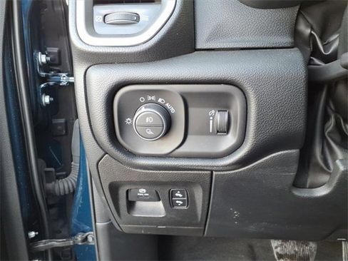 Certified 2022 RAM 1500 Big Horn image 16