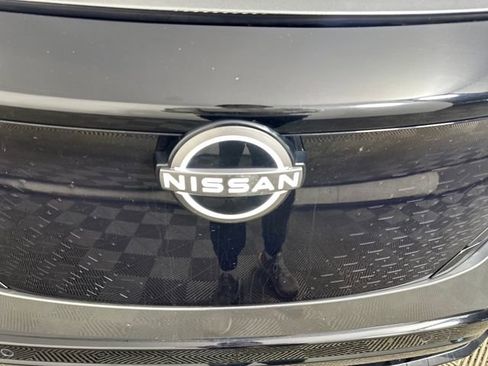 Used 2023 Nissan Ariya AWD image 9