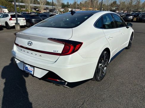 Used 2021 Hyundai Sonata SEL Plus w/ Tech Package image 4