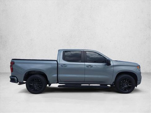 Used 2023 Chevrolet Silverado 1500 RST RWD image 4