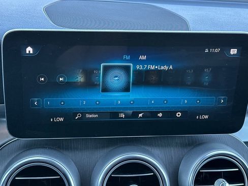 Used 2022 Mercedes-Benz GLC 300 image 19