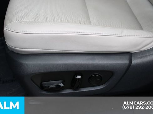 Used 2023 Lexus RX 350 Premium w/ Accessory Package AWD/4WD image 11
