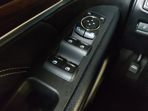 Used 2017 Ford Explorer Limited w/ Equipment Group 301A image 27