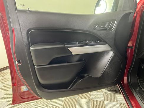 Used 2018 Chevrolet Colorado LT RWD image 11