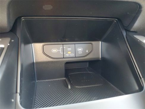 New 2026 Kia Sorento S w/ S Panoramic Sunroof Package image 24