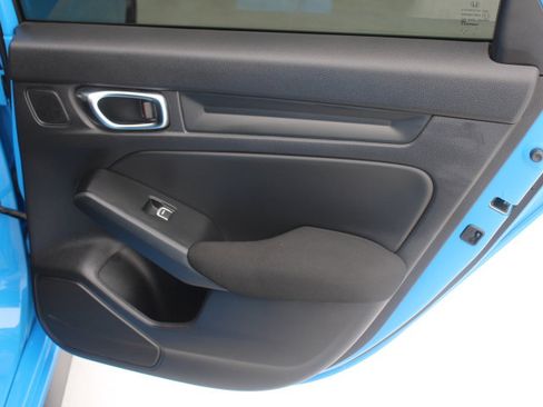 Used 2022 Honda Civic Sport image 15
