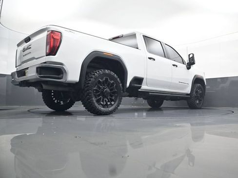 Used 2025 GMC Sierra 2500 Pro AWD/4WD image 25