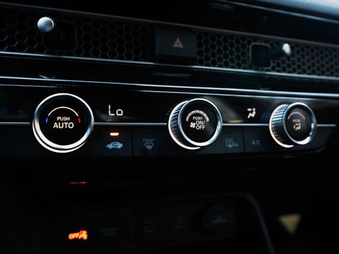 Used 2025 Honda Civic Sport image 33